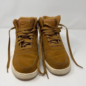 Nike Sherpa / Fur Tongue Camel / Tan High Top Sneakers Men’s Size: 9 US